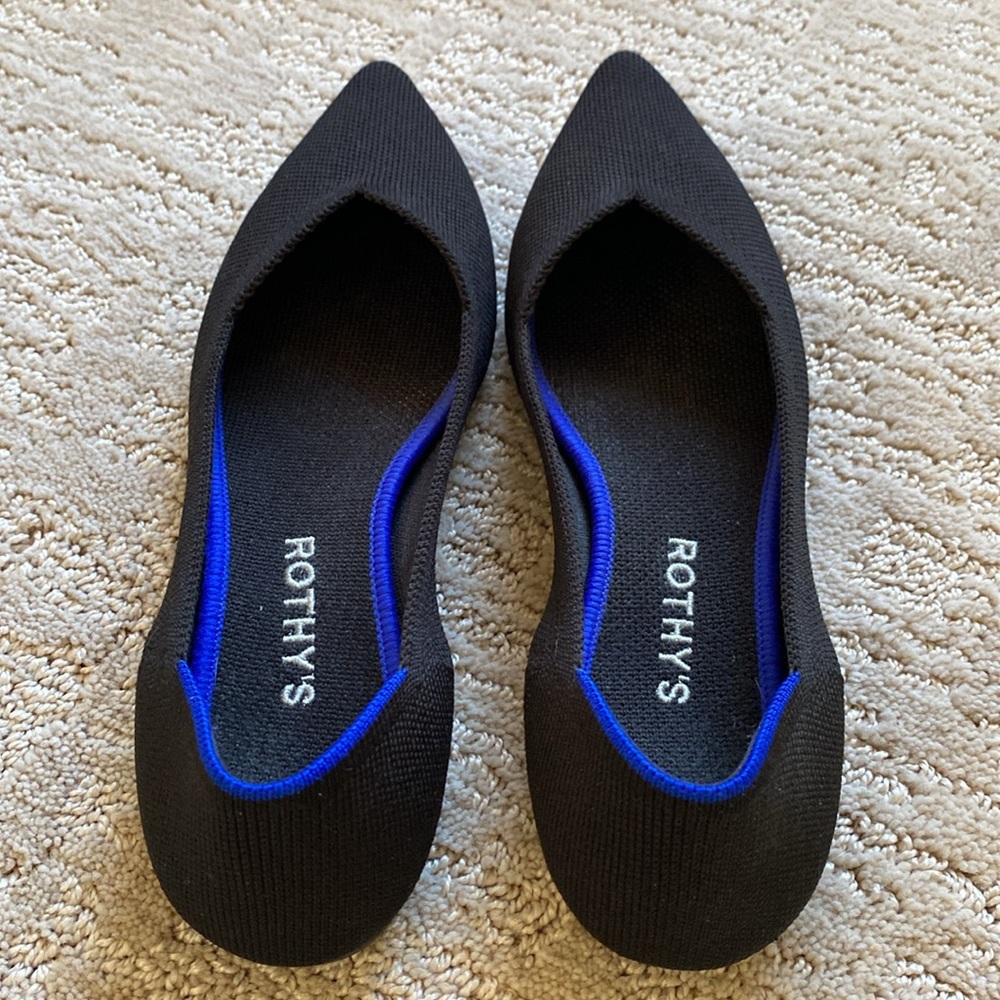 EUC Rothy’s Point Blk Sz 8